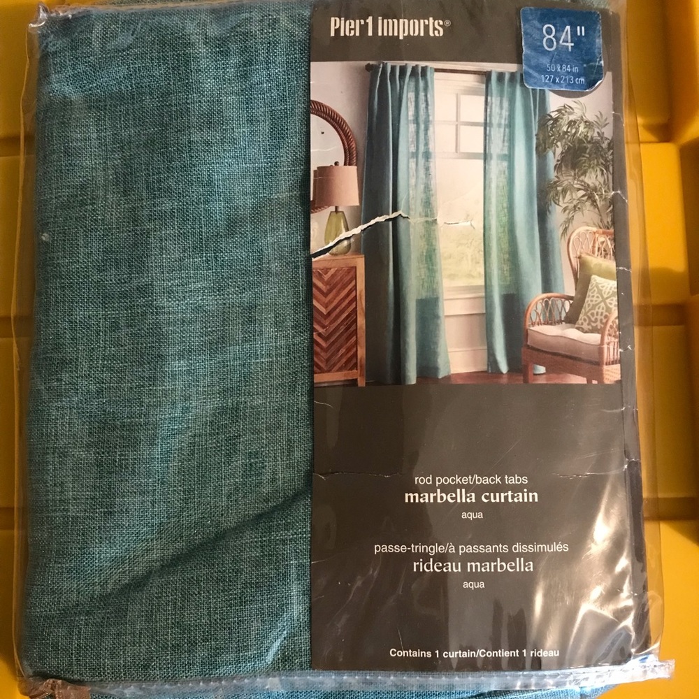 New!!! Pier1 curtain